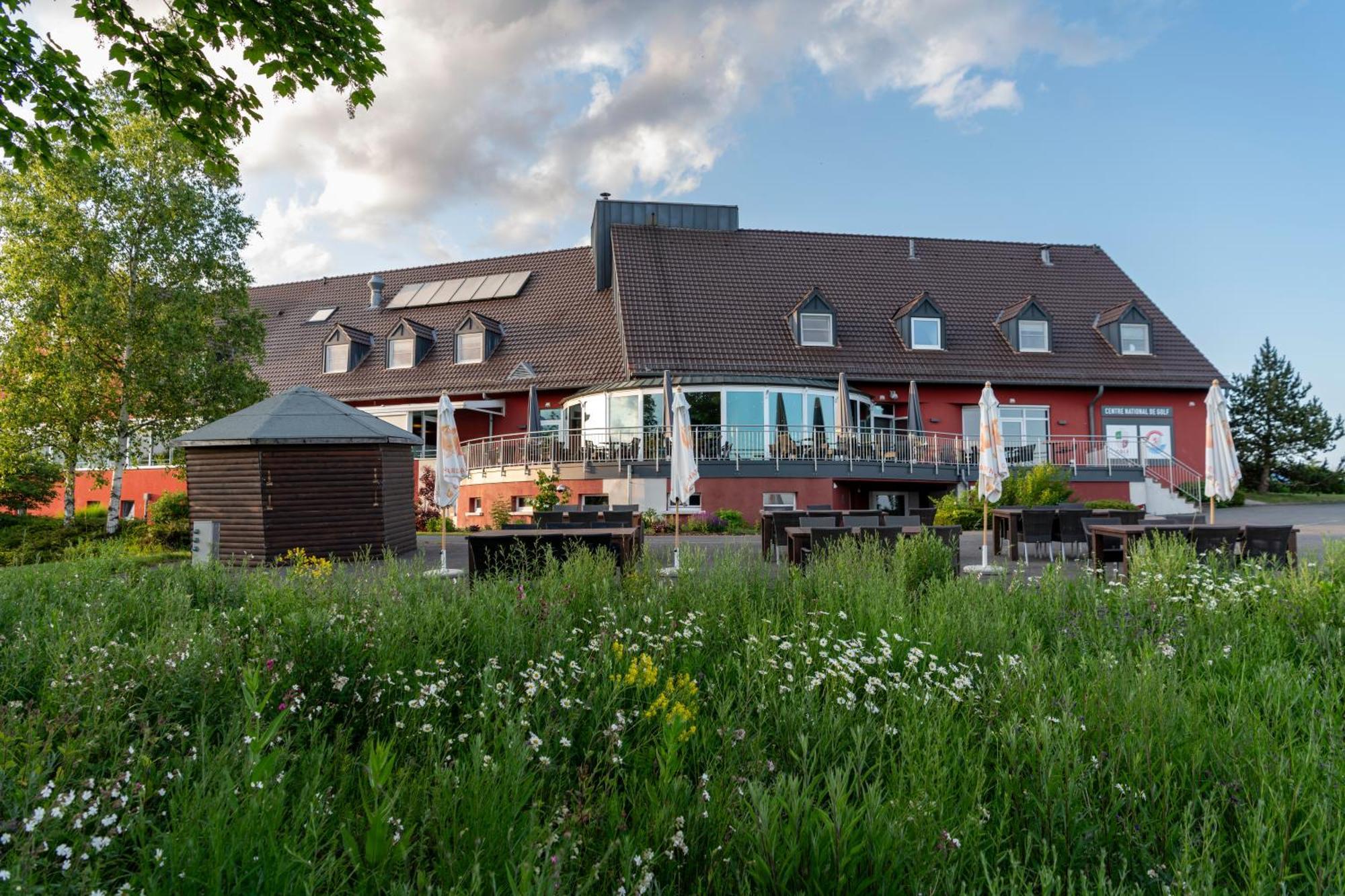 L'Hotel Et Restaurant Du Golf De Clervaux Eselborn Eksteriør billede